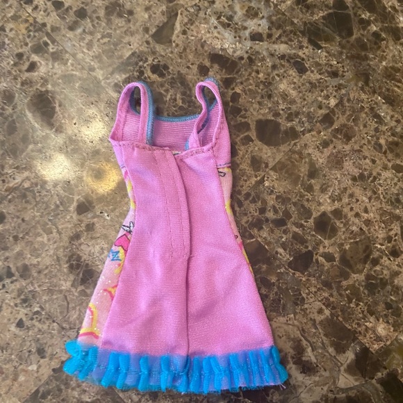 7 Short Barbie Dresses - Picture 5 of 15